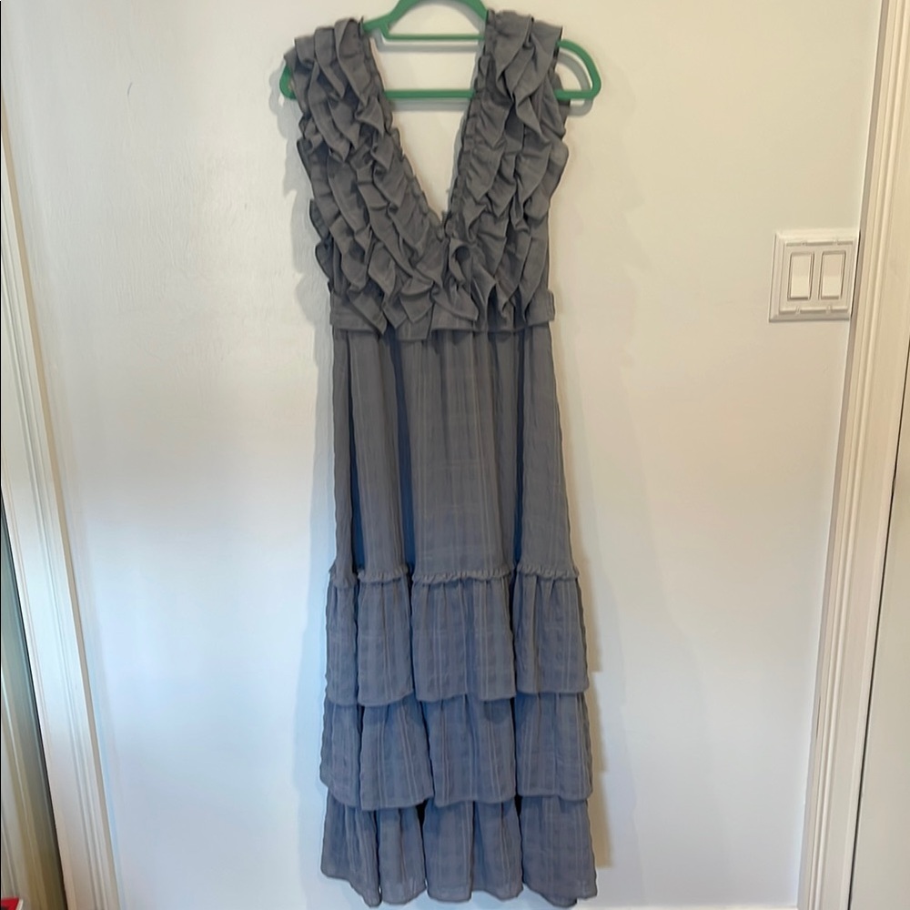 Elegant Gray Ruffled Women's Dress